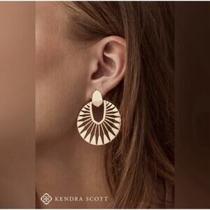 Kendra Scott Didi Sunburst Statement Earrings Gold